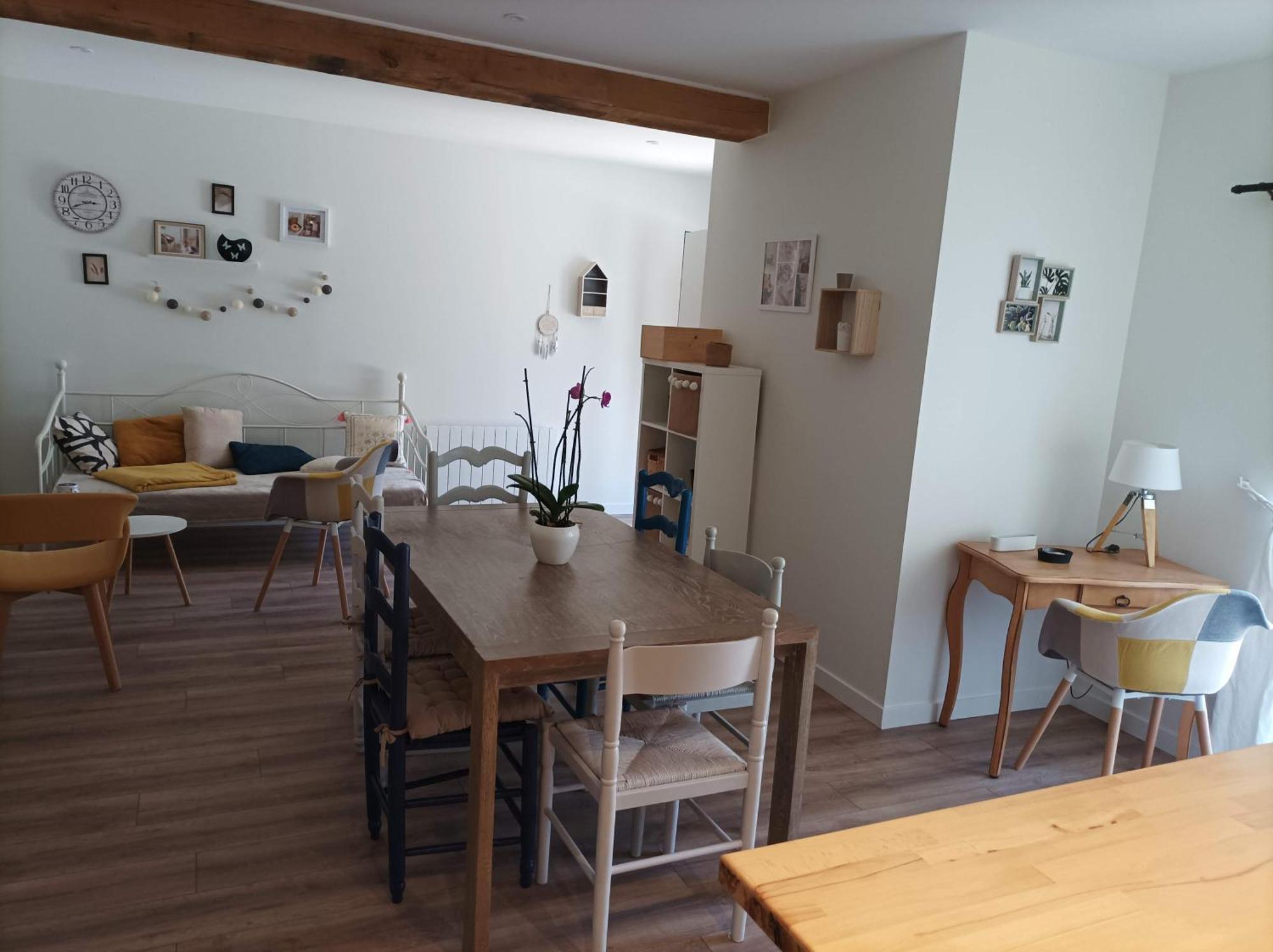 Gite De Charme - 3 Chambres, 5 Lits - De 4 A 7 Personnes Avanton Eksteriør bilde